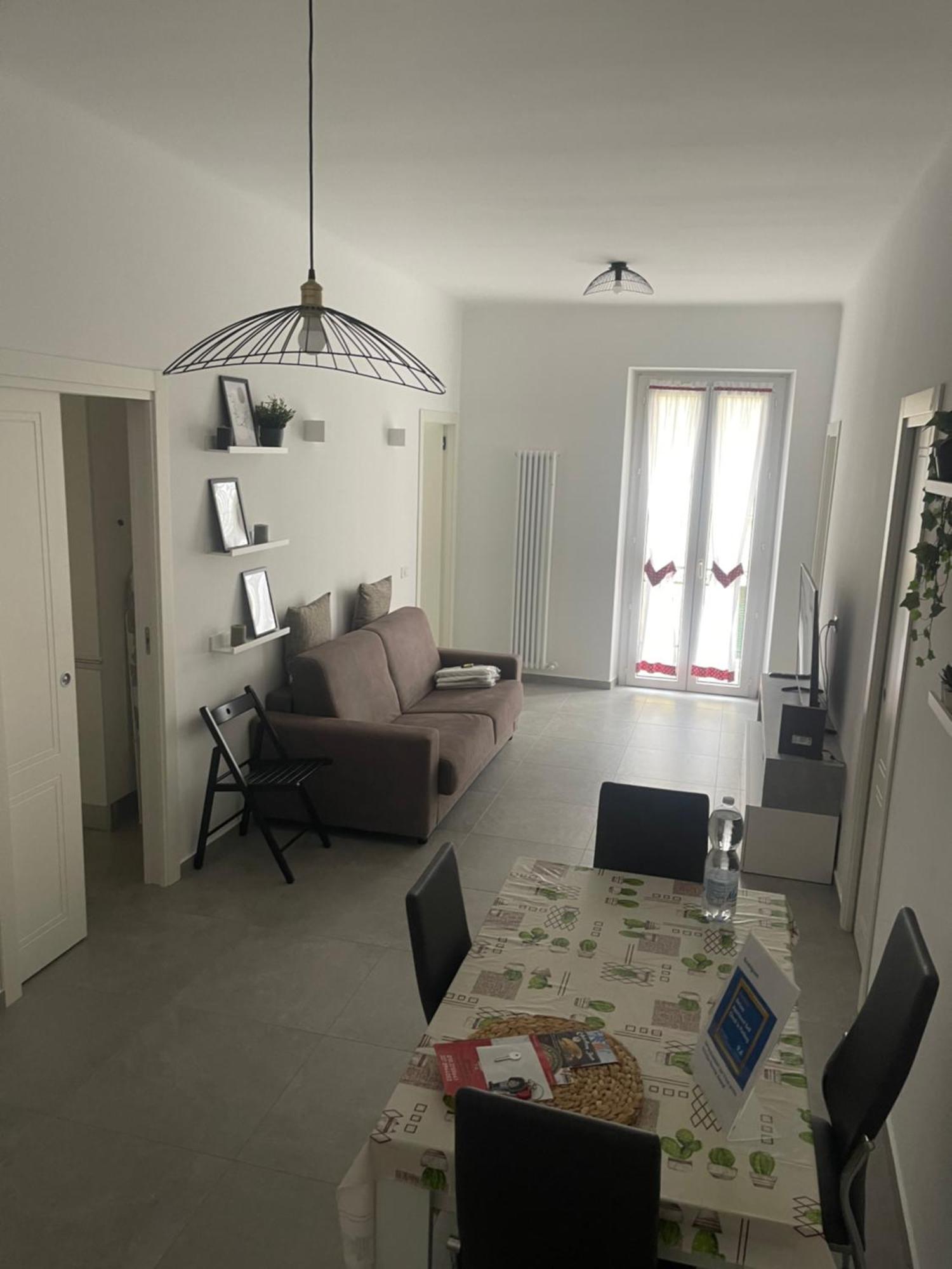 Deluxe Apartment Self Check In Parking Генуа Екстериор снимка